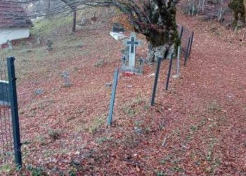 U Rami ukradena ograda s katoličkog groblja