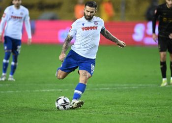 Pobjeda Hajduka u derbiju protiv Osijeka na Poljudu