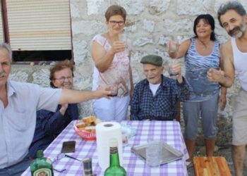 Mijat s Kočerina najstariji pacijent ikad u SKB-u Mostar! U 106. mu operirali kuk, dobro se oporavlja