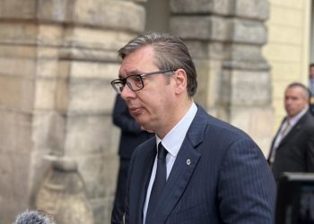 Vučić ne vidi kompromisno rješenje za Kosovo i predviđa “kompliciranu situaciju”