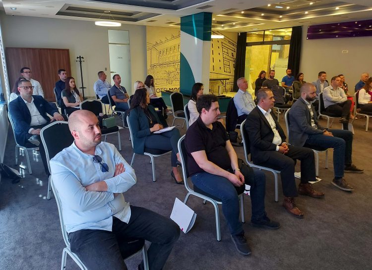 Održana edukacija za mlade „Vještine vođenja i upravljanja“.