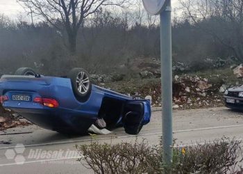 Kruševo: Audi završio na krovu
