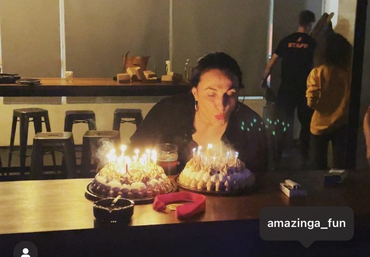 Marijana Mikulić proslavila je rođendan, a bilo je to sasvim drugačije slavlje uz bacanje sjekire i karaoke