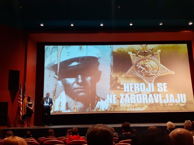 Održana projekcija dokumentarnog filma „Heroji se ne zaboravljaju“