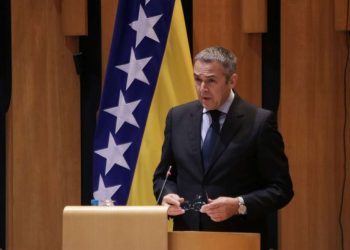 Branković stavio izvan snage Pravilnik o registraciji vozila