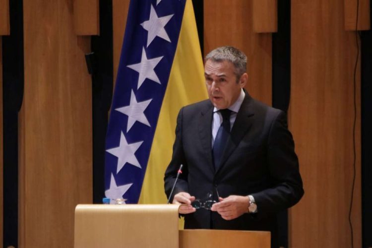 Branković stavio izvan snage Pravilnik o registraciji vozila