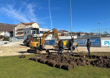 Posušje: Nastavljeni radovi na postavljanju reflektora na Mokrom Docu