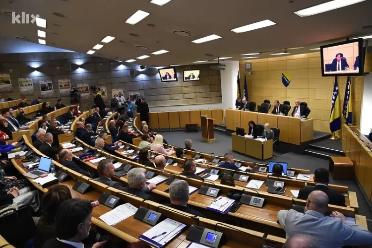 Dragan Čović, Zdenko Ćosić, Marina Pendeš, Ilija Cvitanović i Zlatko Miletić hrvatski izaslanici u državnom Domu naroda