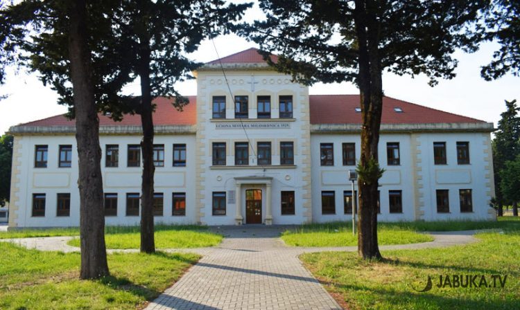 Roditeljsko vijeće Gimnazije Ljubuški oglasilo se povodom štrajka prosvjetara