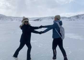 Blidinjsko jezero: Klizači uživali u klizanju na prirodnom klizalištu