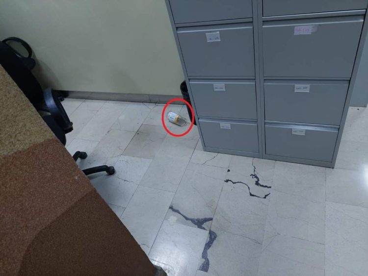 Mostar: Pacijent u Domu zdravlja razbijao inventar i medicinsku sestru gađao bocom u glavu