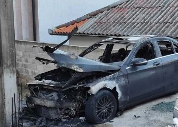 Mostar: Izgorio automobil liječnika koji je optužen za smrt 18-godišnje djevojke