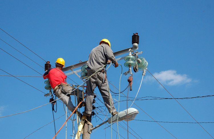 Višesatna isključenja struje u ŽZH