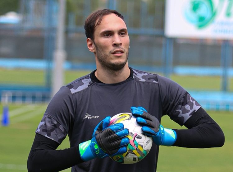 Karačić se javio iz Turske: Pas je minutu prije potresa spasio suprugu