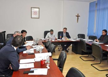 Vlada ŽZH obiteljima s troje i više djece za siječanj isplatila 824.000 KM