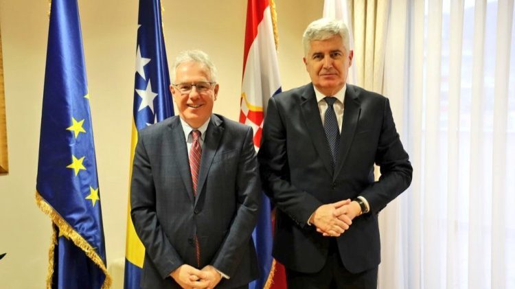 Čović i Murphy: Izmjene izbornog zakona i ograničene ustavne promjene ključne za napredak na putu ka EU