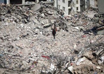 Nakon novog potresa u Turskoj preminula jedna osoba, 69 ozlijeđenih