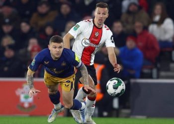 Trener Southamptona objasnio zašto su Oršić i Ćaleta-Car završili u rezervnoj momčadi