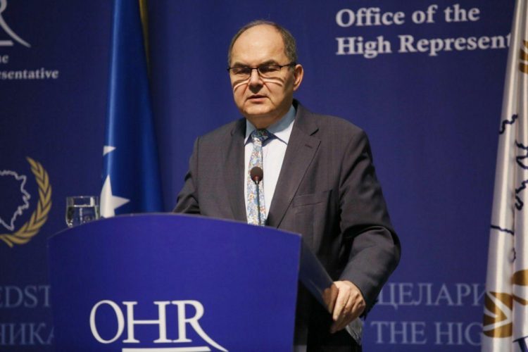 Christian Schmidt suspendirao primjenu Zakona o nepokretnoj imovini Republike Srpske