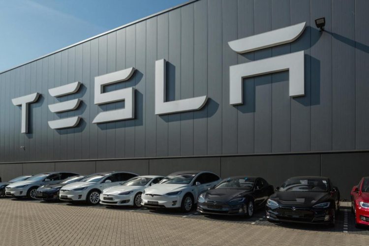 Tesla prebacuje dio proizvodnje baterija iz Njemačke u SAD