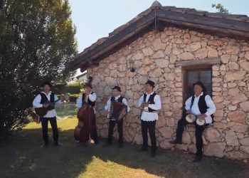 Premijerno predstavljen spot za pjesmu ”Hercegovka vodi kolo sada” širokobrijeških Dukata