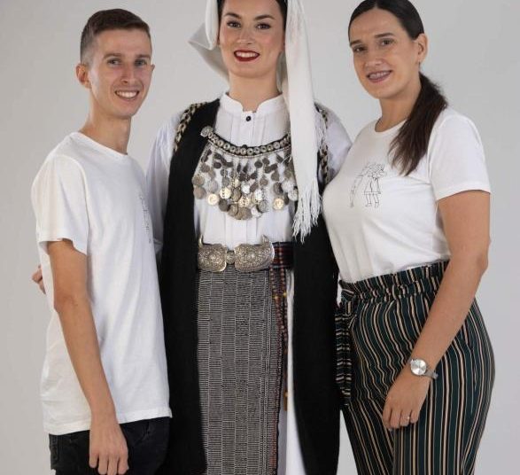 Mostarka u narodnoj nošnji zablistala na naslovnici svjetskog časopisa