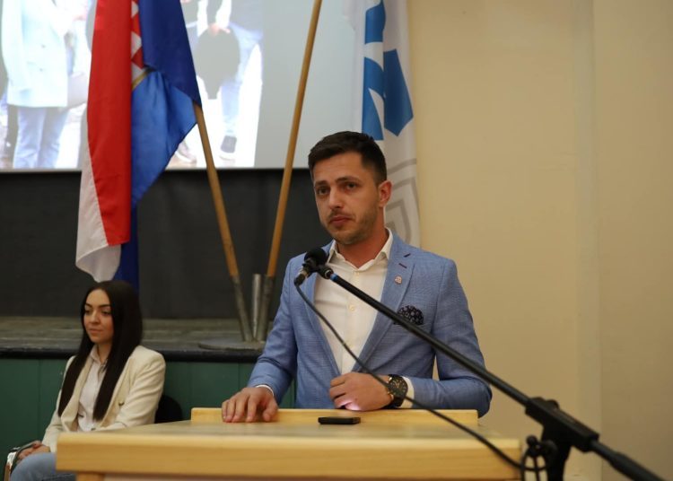 Mario Bošnjak izabran za predsjednika Gradskog odbora Mladeži HDZ BiH Široki Brijeg
