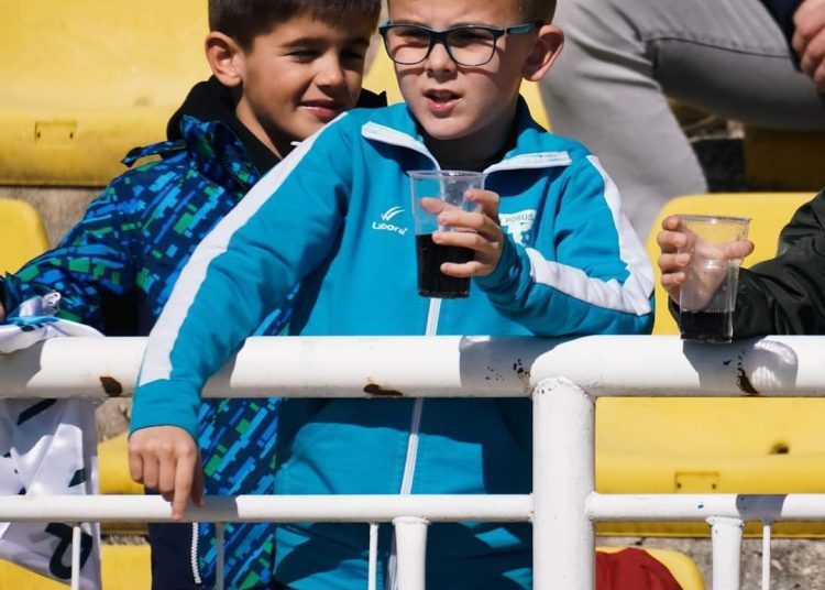 Posušje i Široki igraju na Mokrom docu, donosimo par fotografija s tribina