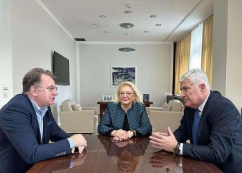 SDA ide u oporbu? Čović i Nikšić pristupaju žurnom formiranju Vlade FBiH