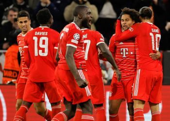 Bayern pobjedom i u uzvratu protiv PSG-a prošao u četvrtfinale, Milan nakon 11 godina među osam najboljih u Ligi prvaka
