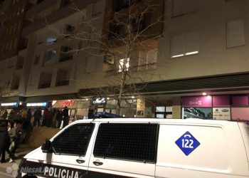 Mostar: Na balkon stana u ”Mljekari” bačena bomba