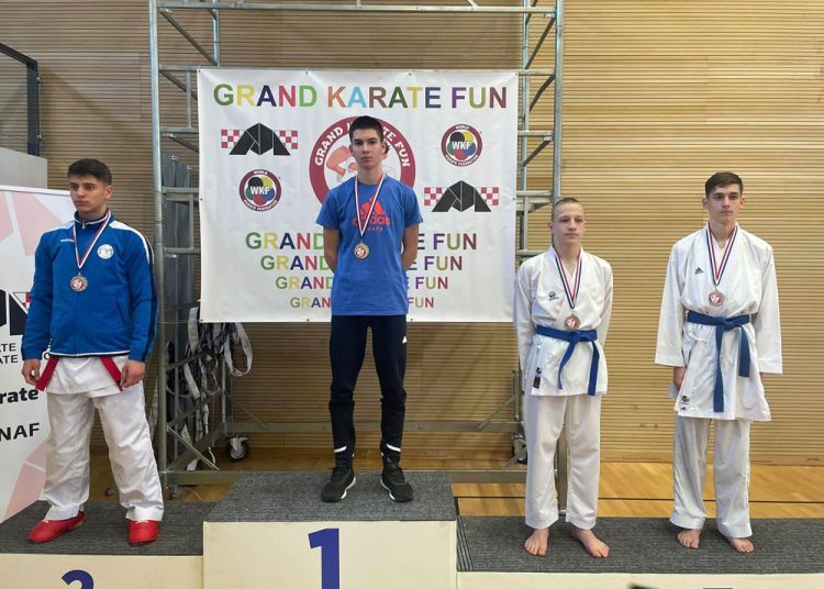 Karate klub Široki bogatiji za sedam medalja