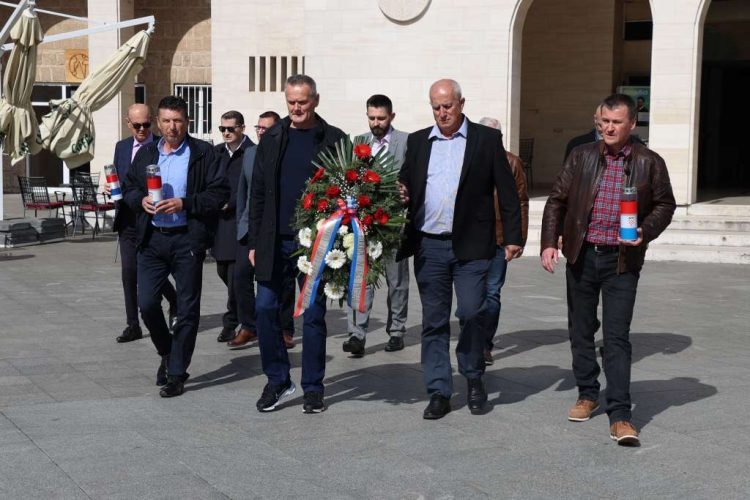 Hrvatski logoraši obilježili 29. godišnjicu raspuštanja logora Armije BiH ‘IV. osnovna škola’