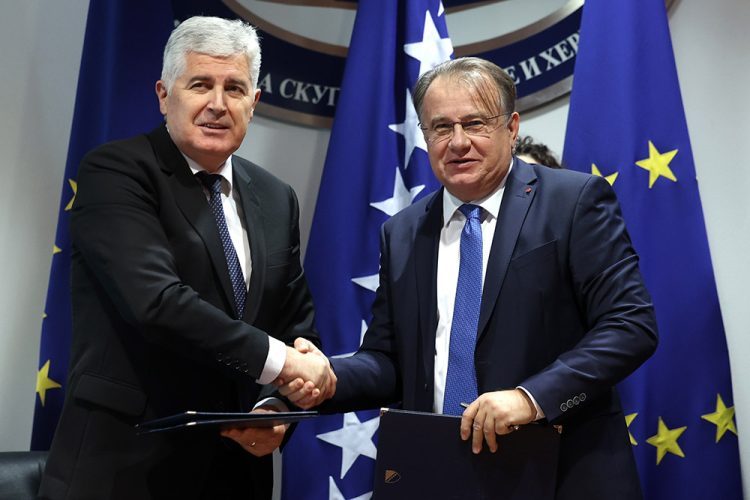 Dogovor na federalnoj razini uvjetuje i rasplet u mnogim županijama