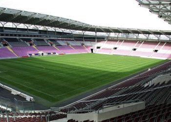 UEFA seli polufinalnu utakmicu juniora Hajduka na veći stadion?