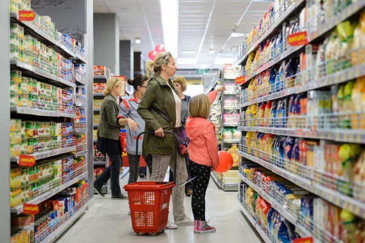 U godinu dana hrana i bezalkoholna pića poskupjeli za 20,8%