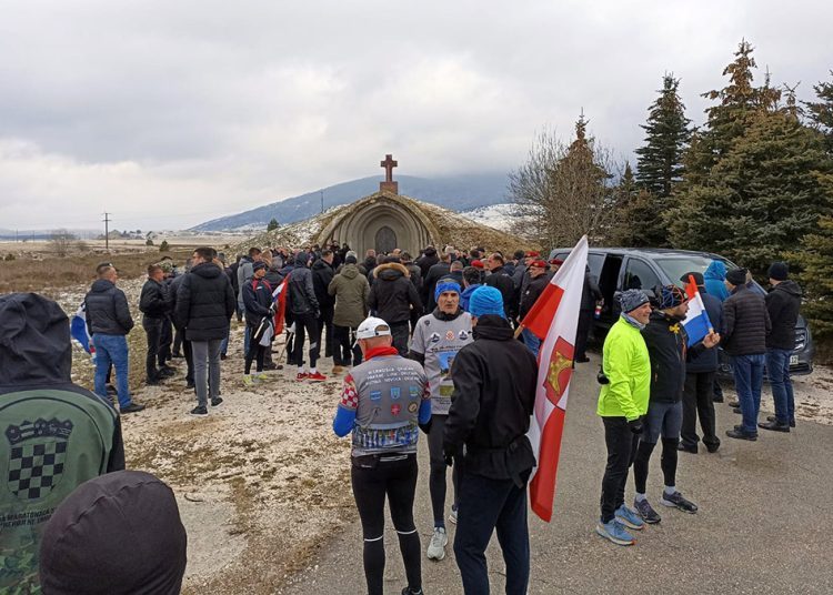 Dvojac iz Širokoga Brijega istrčao utrku za poginule branitelje u bitci za Kupres