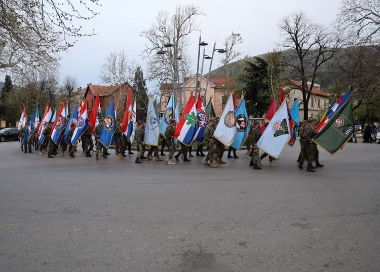 U Mostaru održana središnja svečanost povodom 31. obljetnice HVO-a