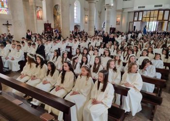 Široki Brijeg: 195 djece primilo sakrament Prve svete pričesti