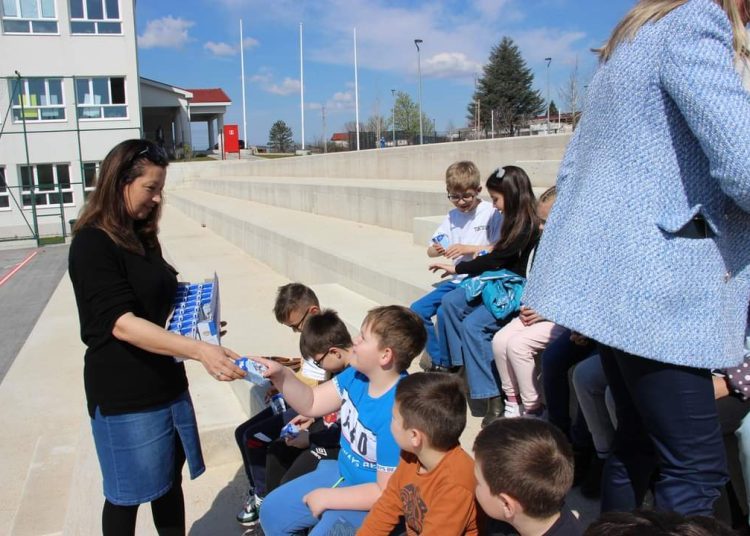 Kroz igru i edukaciju posuški prvašići obilježili Dan planeta Zemlje