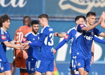 Dinamo s 2-0 slavio protiv Varaždina