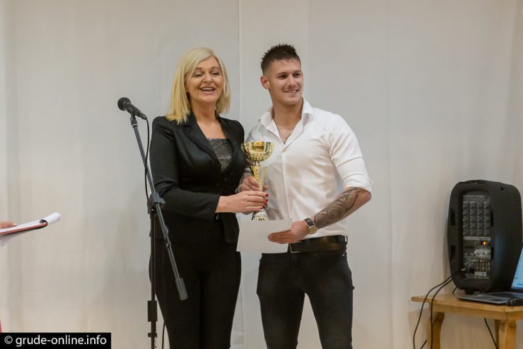 Titula ”Najpoželjnijeg Hercegovca neženje” pripala Širokobriježaninu