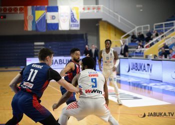 Široki pobijedio Borac za nevjerojatnih 20-0