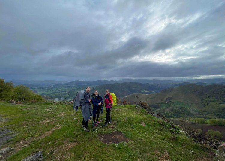 Dvije Širokobriježanke i Duvanjka krenule na hodočašće Put svetog Jakova