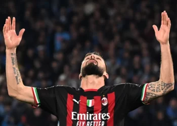 Milan izbacio Napoli za polufinale Lige prvaka