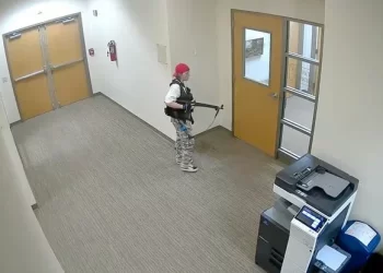 Manijak: Dobio otkaz nakon što je učenike ‘natjerao’ da napišu svoje osmrtnice