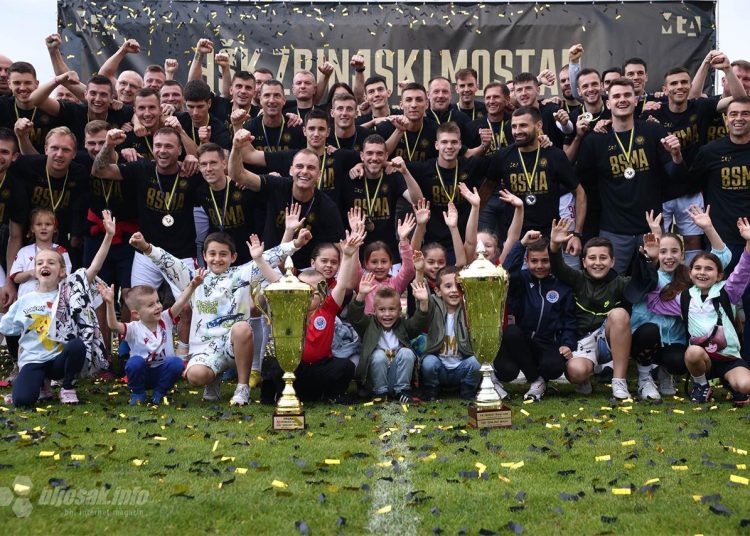Plemići pobjedom protiv Leotara proslavili osvajanje dvostruke krune