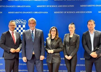 Radni sastanak Ministrice obrazovanja, znanosti, kulture i športa ŽZH Daniele Perić s predstavnicima Ministarstva znanosti i obrazovanja RH