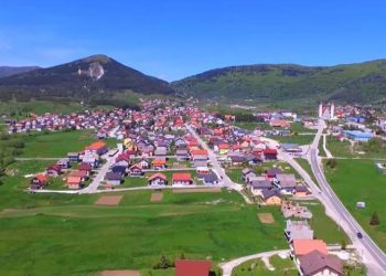 Općina Kupres pomaže svoje maturante