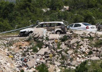 Mrtvo tijelo u spaljenom automobilu na putu za Vardu: Ne isključuje se mogućnost kaznenog djela